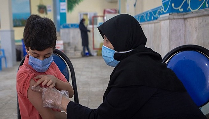 ۶۵ درصد دانش‌آموزان کرمانشاه واکسینه شده‌اند/ روند بازگشایی مدارس در آبان