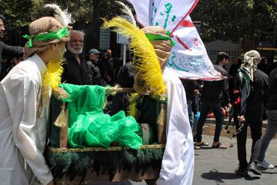گزارش تصویری عزاداری روز عاشورا در مشهد الرضا(ع) - عکس: فاطمه رنجبر