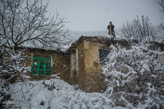 وضعیت روستاهای محروم کردستان پس از بارش برف + تصاویر