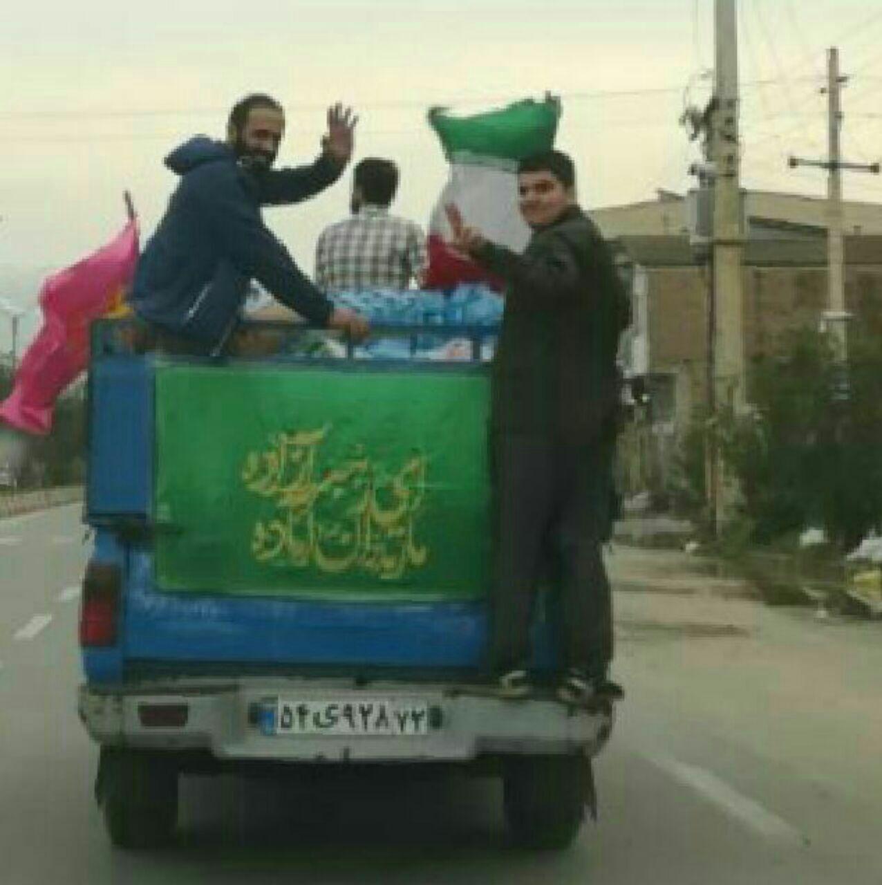 دیدار هنرمندان سیمای طبرستان با سیل زدگان آق قلا