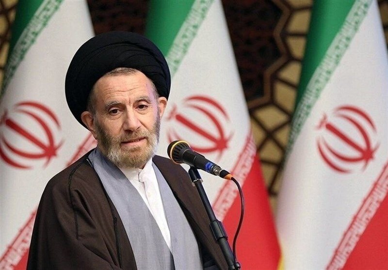 انقلاب اسلامی، ایران را عزیز کرد انقلاب اسلامی، ایران را عزیز کرد