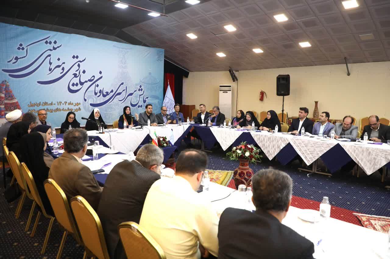 مردمی‌سازی صنایع‌دستی در دستور کار است