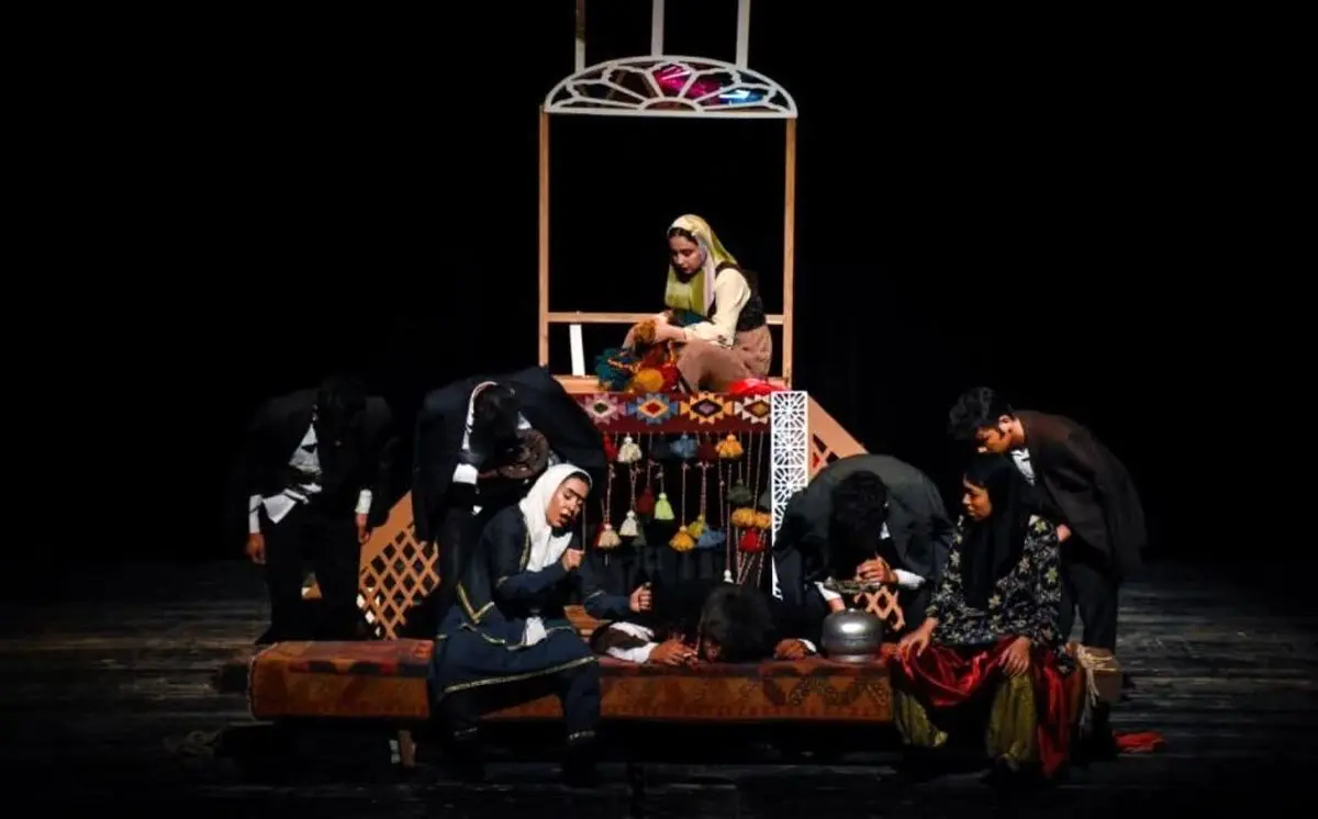 بروجرد میزبان سی‌وهفتمین جشنواره تئاتر لرستان/رقابت ۱۸ اثر منتخب در جشنواره تئاتر استان