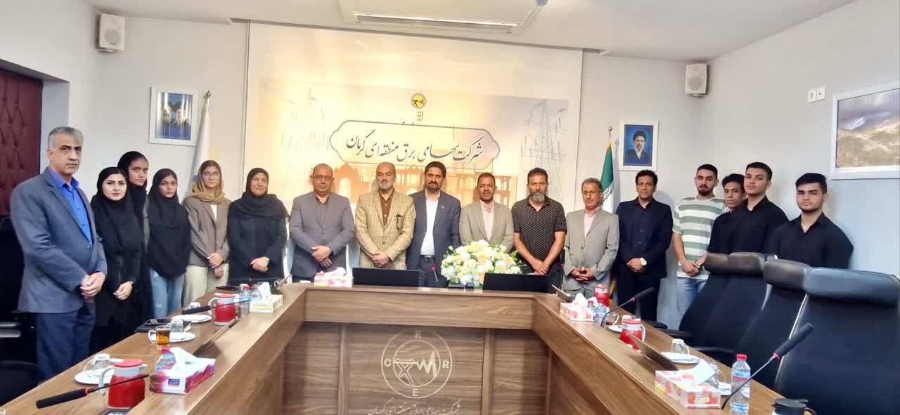 دوچرخهسواران کرمان سفیران «پویش ۲۵ درجه؛ قرار همدلی» شدند دوچرخهسواران کرمان سفیران «پویش ۲۵ درجه؛ قرار همدلی» شدند