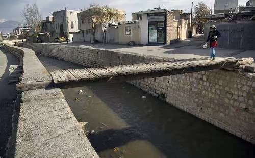 آبشوران شاطرآباد در محاصره بوی بد و موشها؛ صدای اعتراض مردم به کجا میرسد؟ + فیلم آبشوران شاطرآباد در محاصره بوی بد و موشها؛ صدای اعتراض مردم به کجا میرسد؟ + فیلم